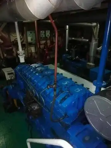 எண்ணெய் / இரசாயன டேங்கர் விற்பனைக்கு