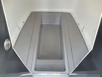 விறைப்பான காற்றினால் நிரப்பப்பட்ட படகு விற்பனைக்கு
