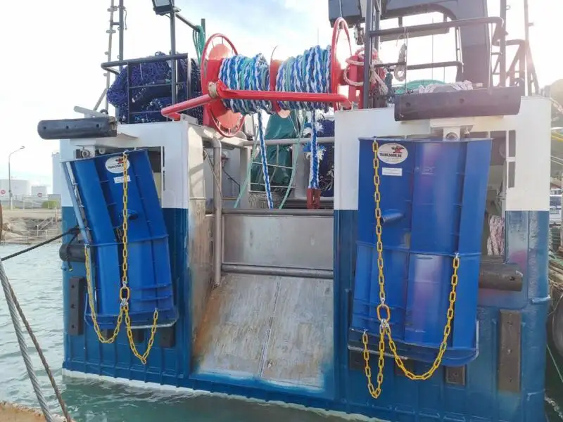 டிராலர் விற்பனைக்கு