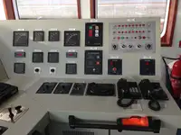 இழுக்கும் படகு விற்பனைக்கு
