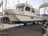 குழு படகு விற்பனைக்கு