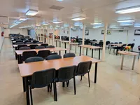 தங்கும் படகு விற்பனைக்கு
