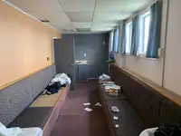 பarge விற்பனைக்கு