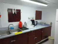 கண்டெய்னர் கப்பல் விற்பனைக்கு