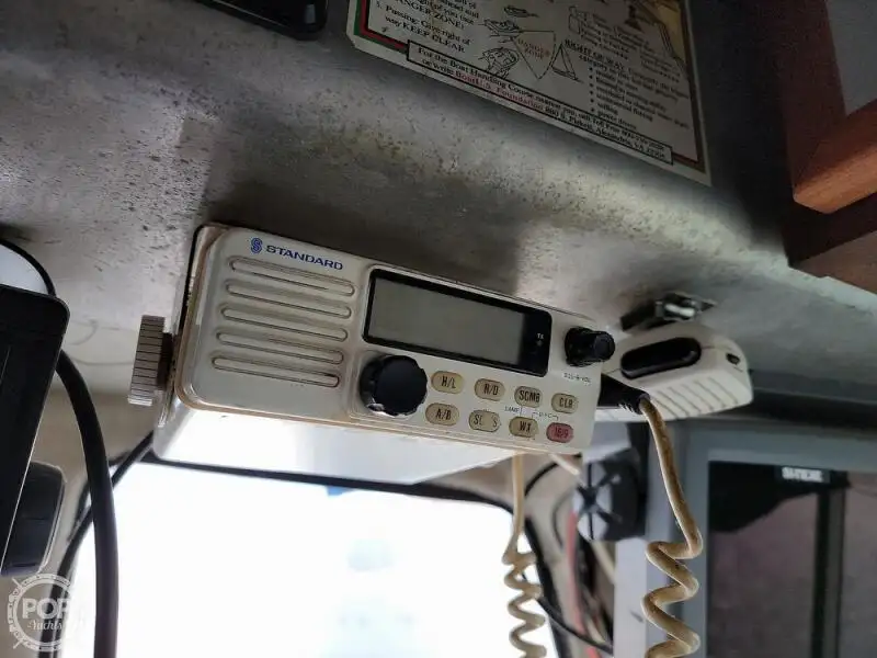 உயிர் காக்கும் படகு விற்பனைக்கு