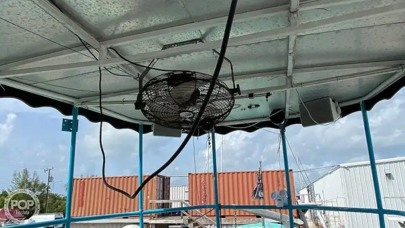 குரூஸ் கப்பல் விற்பனைக்கு