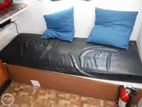 டிராலர் விற்பனைக்கு