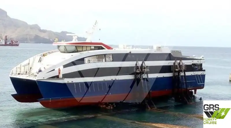 ரோ-ரோ கப்பல் விற்பனைக்கு