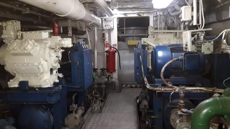 இழுக்கும் படகு விற்பனைக்கு