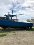டிராலர் விற்பனைக்கு