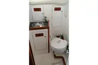 வேலை செய்யும் படகுகள் விற்பனைக்கு