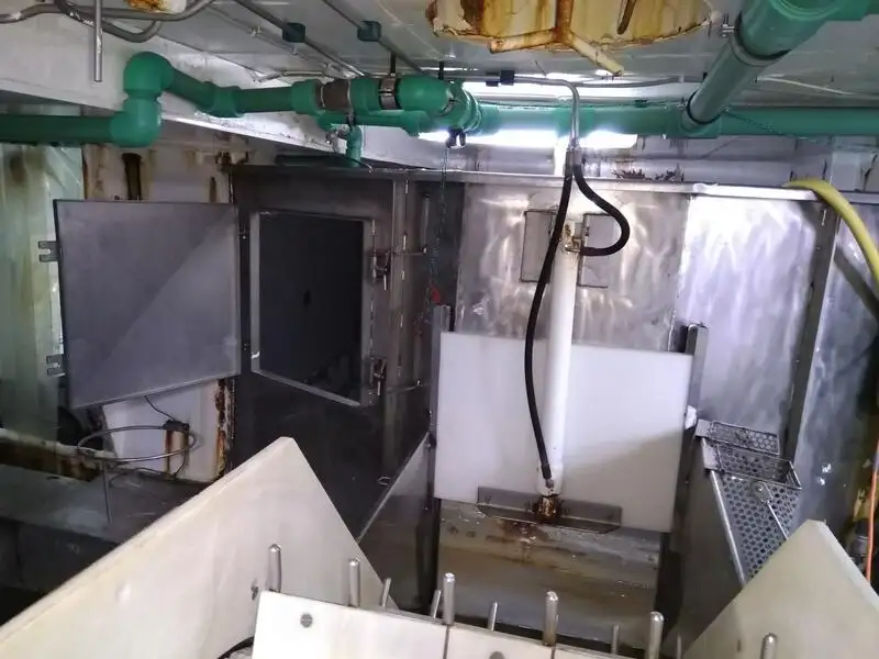 டிராலர் விற்பனைக்கு