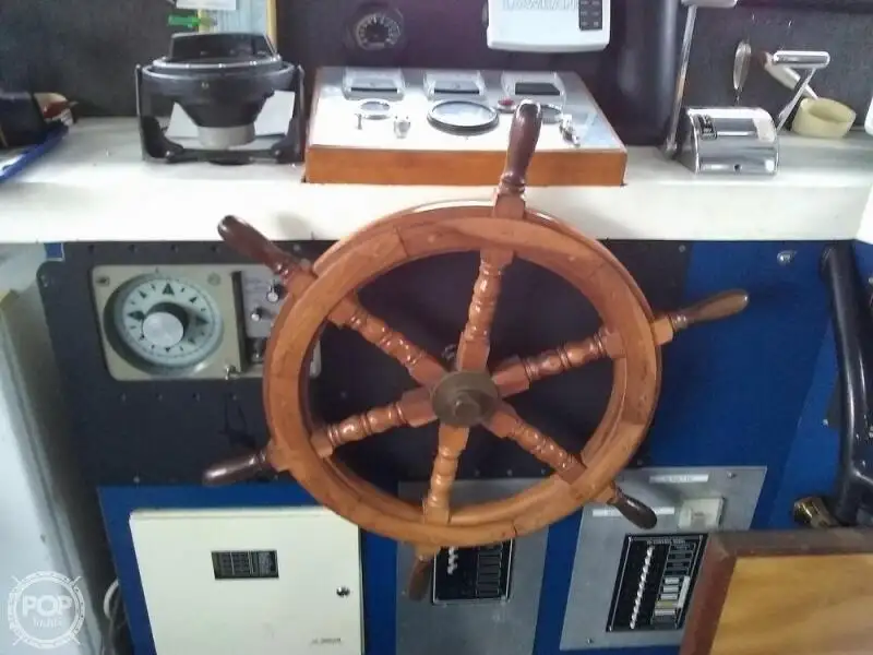 கட்டர் விற்பனைக்கு