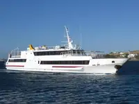 பயணிகள் கப்பல் விற்பனைக்கு