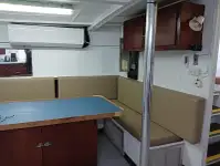 கண்டெய்னர் கப்பல் விற்பனைக்கு