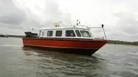 குழு படகு விற்பனைக்கு