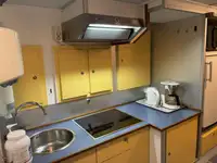 காவல் படகு விற்பனைக்கு