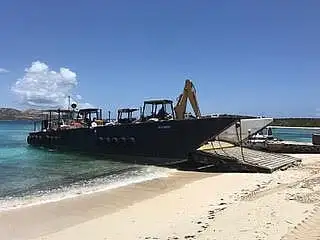 லேண்டிங் கிராஃப்ட், டேங்க் விற்பனைக்கு