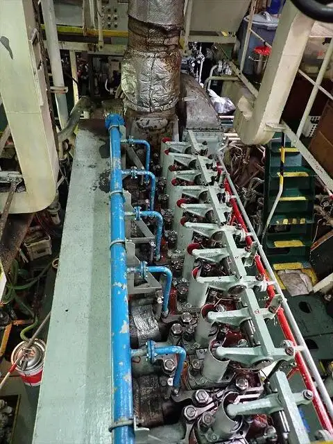 எண்ணெய் / இரசாயன டேங்கர் விற்பனைக்கு
