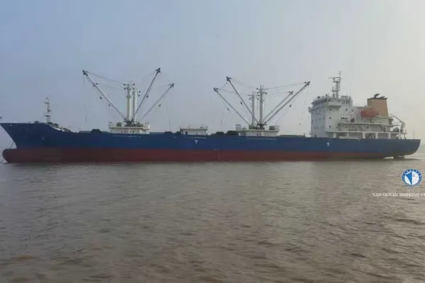 Reefer ship for sale