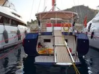 படகு விற்பனைக்கு