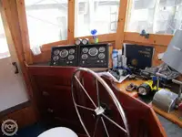 டிராலர் விற்பனைக்கு