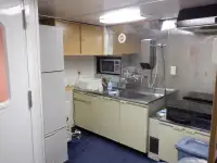 காவல் படகு விற்பனைக்கு
