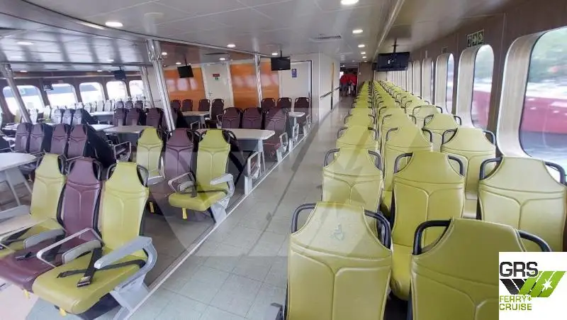 ரோ-ரோ கப்பல் விற்பனைக்கு