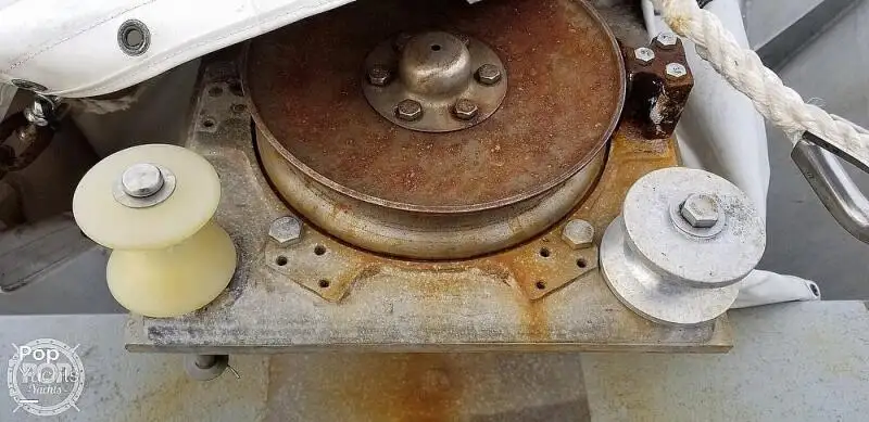 டிராலர் விற்பனைக்கு