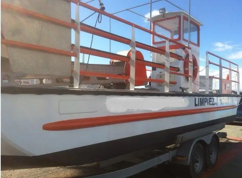 வேலை செய்யும் படகுகள் விற்பனைக்கு