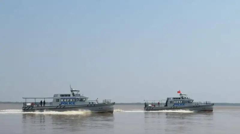 காவல் படகு விற்பனைக்கு