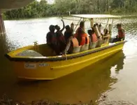 வேலை செய்யும் படகுகள் விற்பனைக்கு