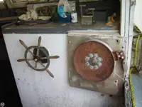பarge விற்பனைக்கு