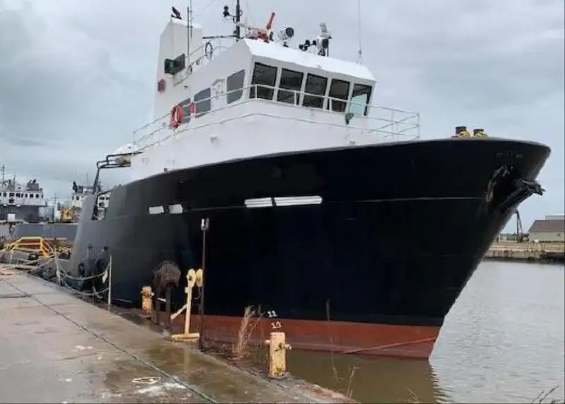 ஃபாஸ்ட் சப்ளை வெசல் (FSV) விற்பனைக்கு