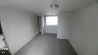 டிராலர் விற்பனைக்கு