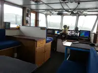 கட்டர் விற்பனைக்கு