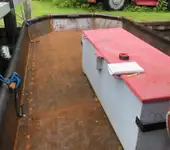 பணிப் படகுகள் விற்பனைக்கு