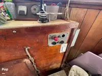 டிராலர் விற்பனைக்கு