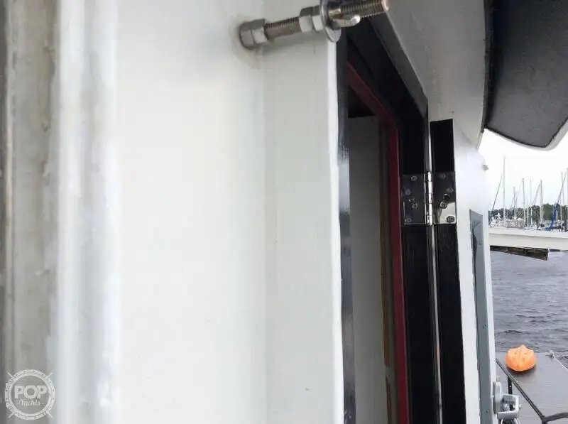 இழுக்கும் படகு விற்பனைக்கு