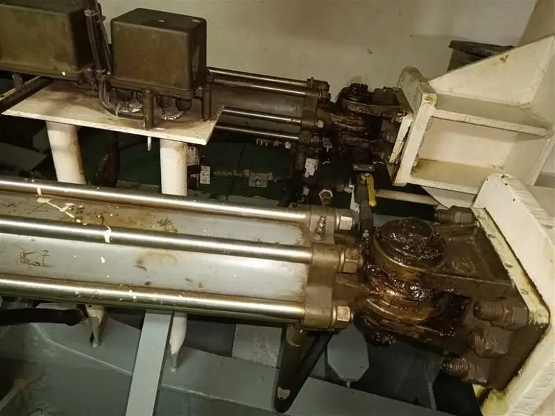 இழுக்கும் படகு விற்பனைக்கு