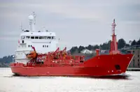 Oil/Chemical tanker விற்பனைக்கு