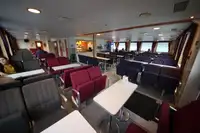 ரோ-ரோ கப்பல் விற்பனைக்கு