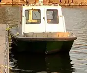 வேலை செய்யும் படகுகள் விற்பனைக்கு