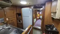 காவல் படகு விற்பனைக்கு
