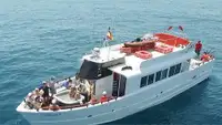 பயணிகள் கப்பல் விற்பனைக்கு