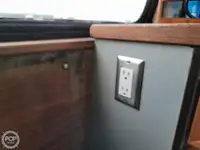 உயிர் காக்கும் படகு விற்பனைக்கு