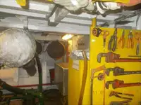 குழு படகு விற்பனைக்கு