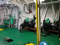 எண்ணெய் / இரசாயன டேங்கர் விற்பனைக்கு