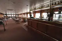 பயணிகள் கப்பல் விற்பனைக்கு