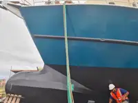 டிராலர் விற்பனைக்கு